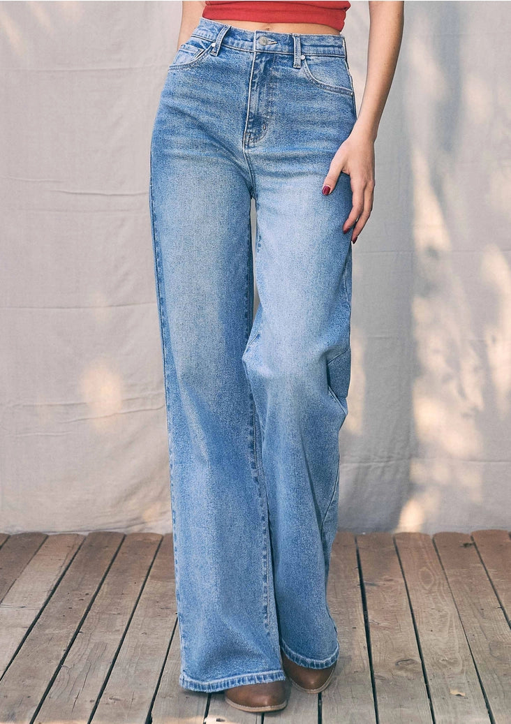 Essential Wide Leg Jeans
