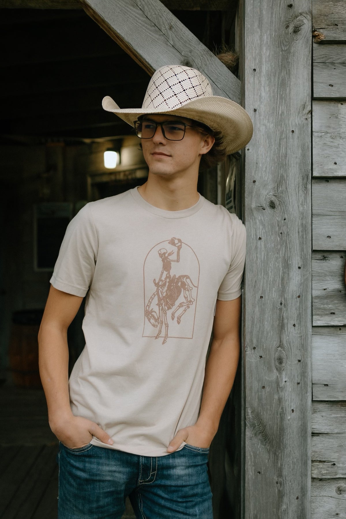 Simple Buckin Bronco Western Graphic Tee